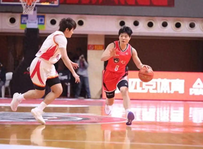 世界杯赛事直播平台下载-外援4节8人次不用了!武汉盛帆女篮“一放到底”是放弃还是硬刚?